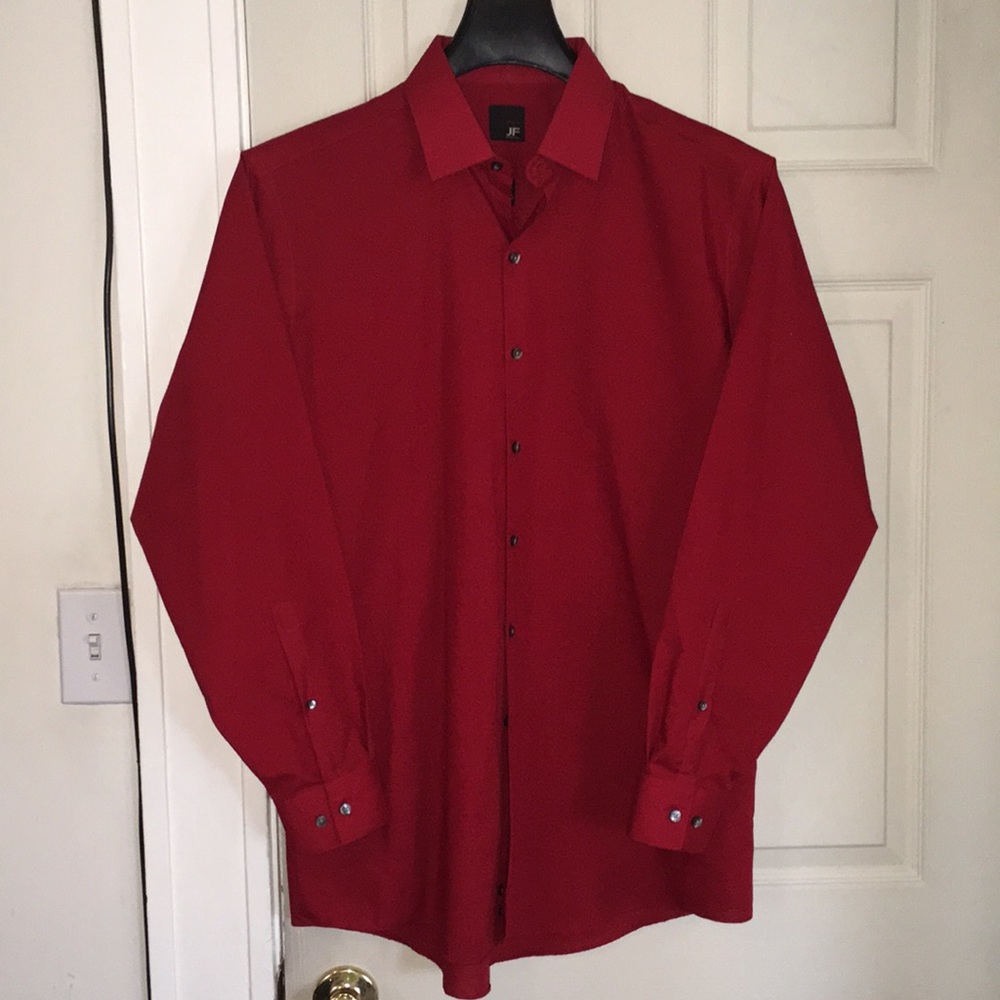 Men’s dress shirt